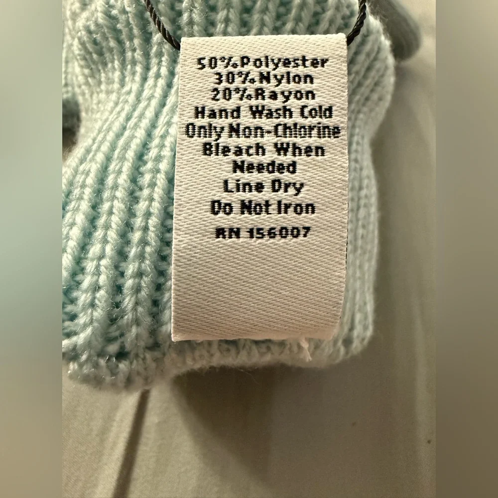 Vera Bradley Knit Tech Gloves in Eden Paisley Mint